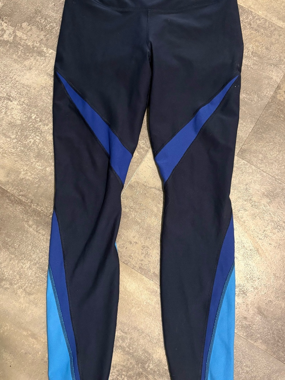 Nike women’s Navy and Blue Panel leggings
